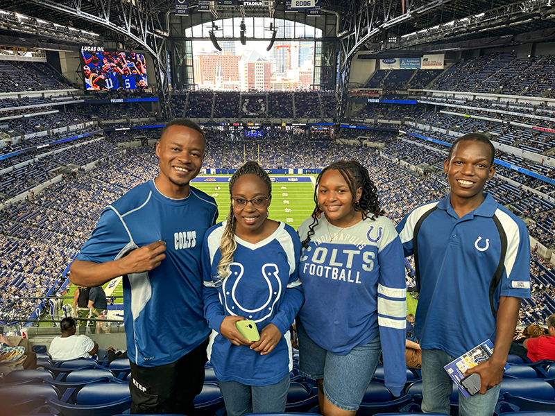 Students at a Colts game